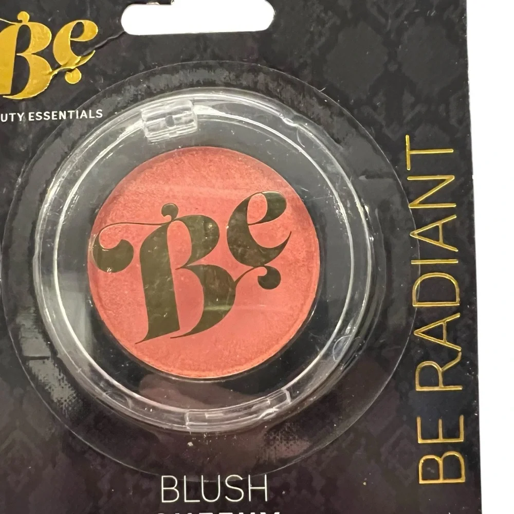 Beauty Essentials BE Blush Color Cheeky NEW Makeup Everyday Be Radiant Pigment‎